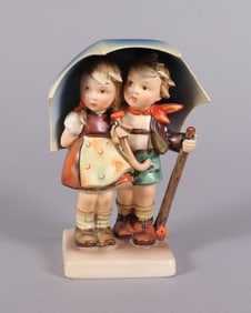 Hummel Umbrella girl and boy