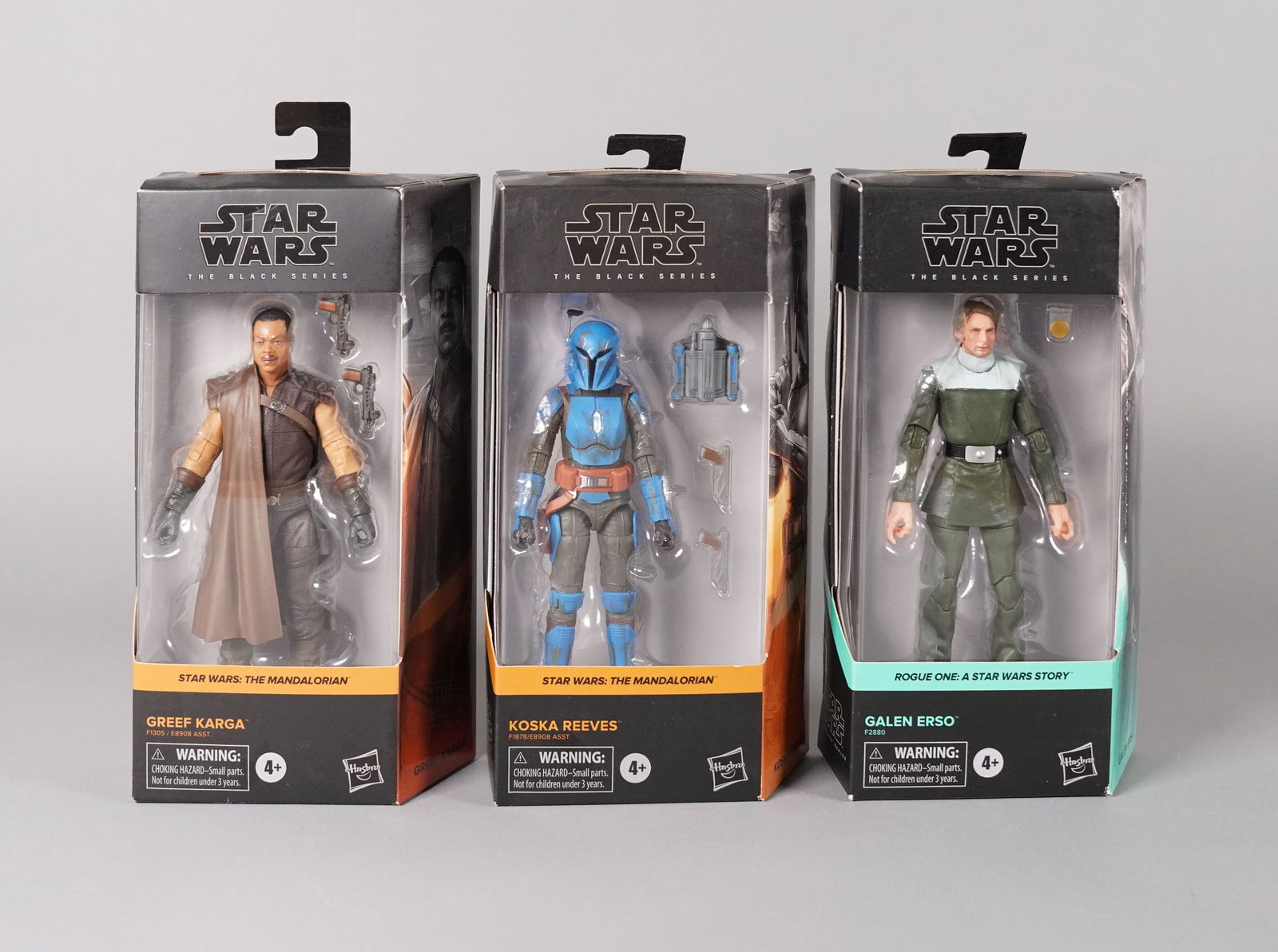 Lots Star Wars action figures: Lots Star Wars action figures, with packaging.