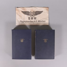 Lots antique Mein Kampf books
