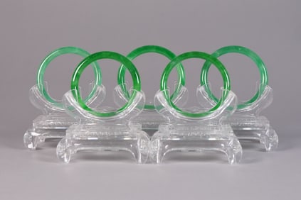 Lots Chinese apple green bangles