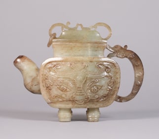 Chinese fine jade pot