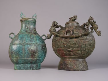 Lots Chinese bronze vessels