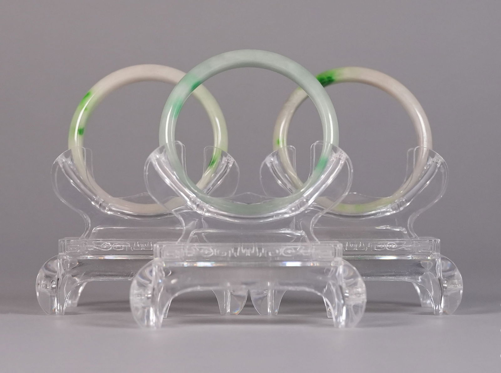 Lots Chinese jadeite bangles (1 of 6)