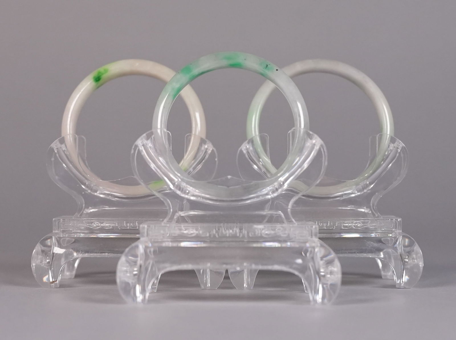 Lots Chinese jadeite bangles (1 of 6)