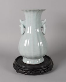 Chinese fine celadon vase