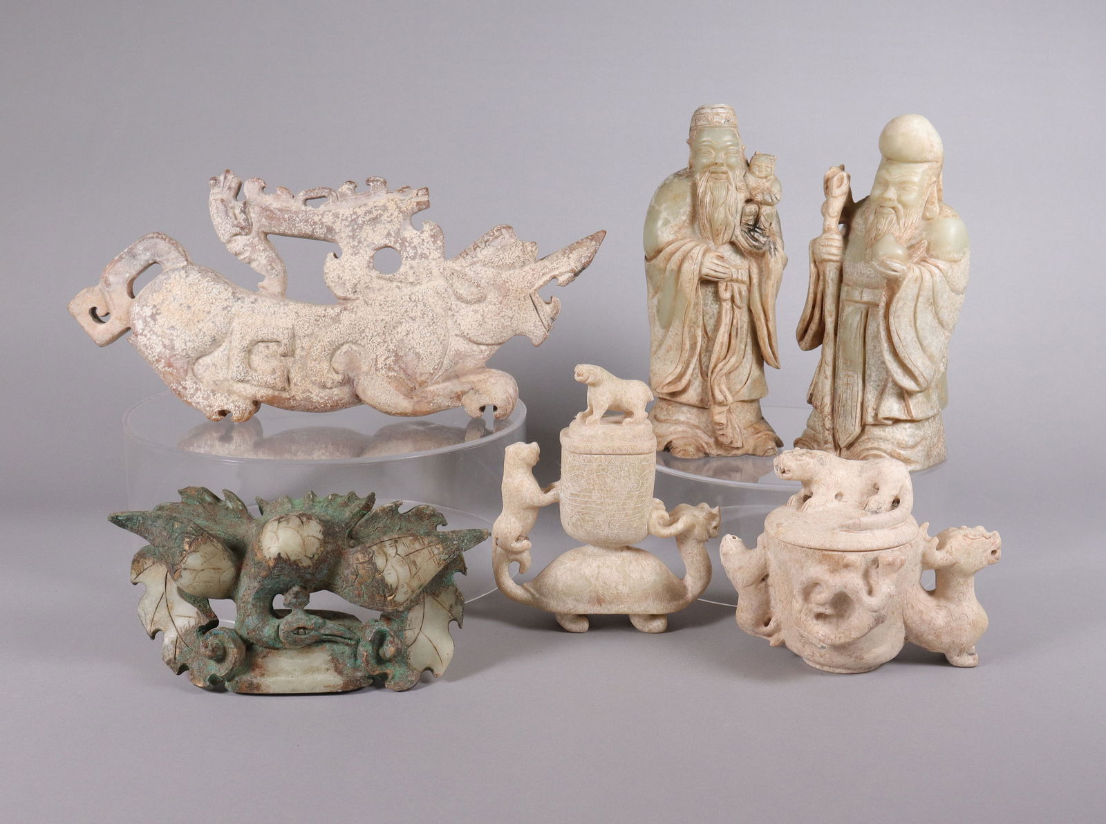Lots Chinese large carvings (1 of 9)
