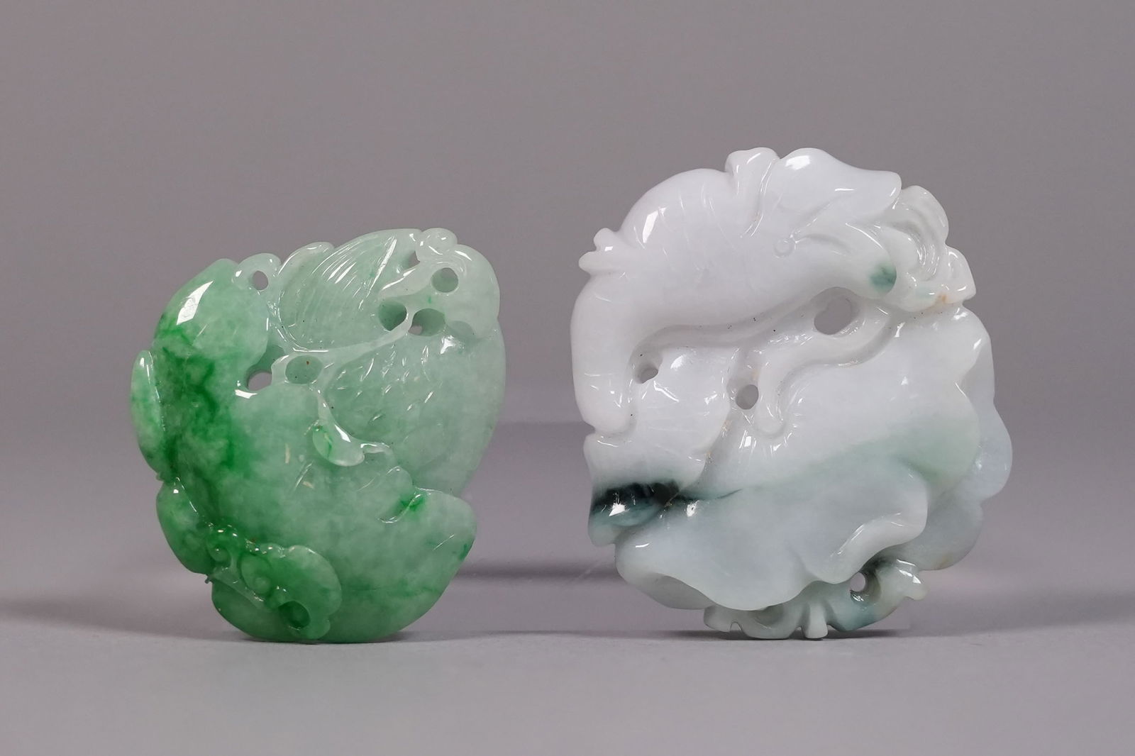 Lots Chinese jadeite carvings: Lots Chinese jadeite carvings.