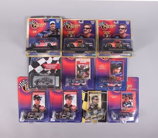 Lots car toy figures in box
