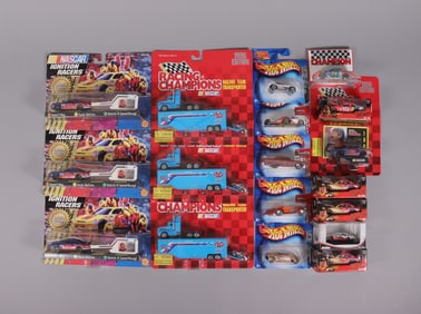 Lots car toy figures in box