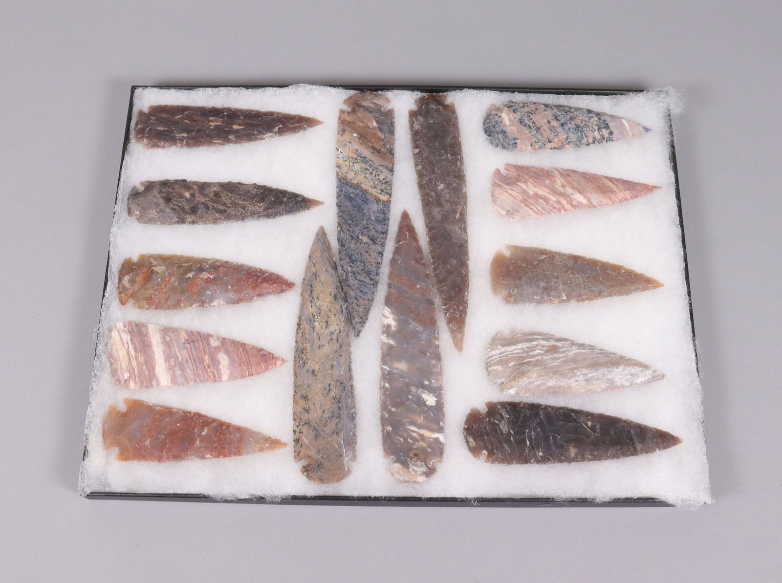 Lots large arrowhead specimen (1 of 6)