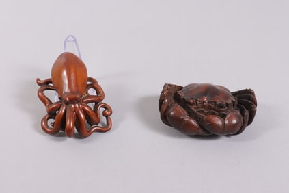 2 Japanese wooden netsuke