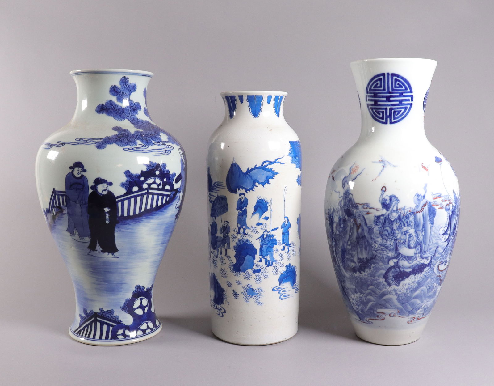 Lots Chinese b/w tall vase (1 of 6)