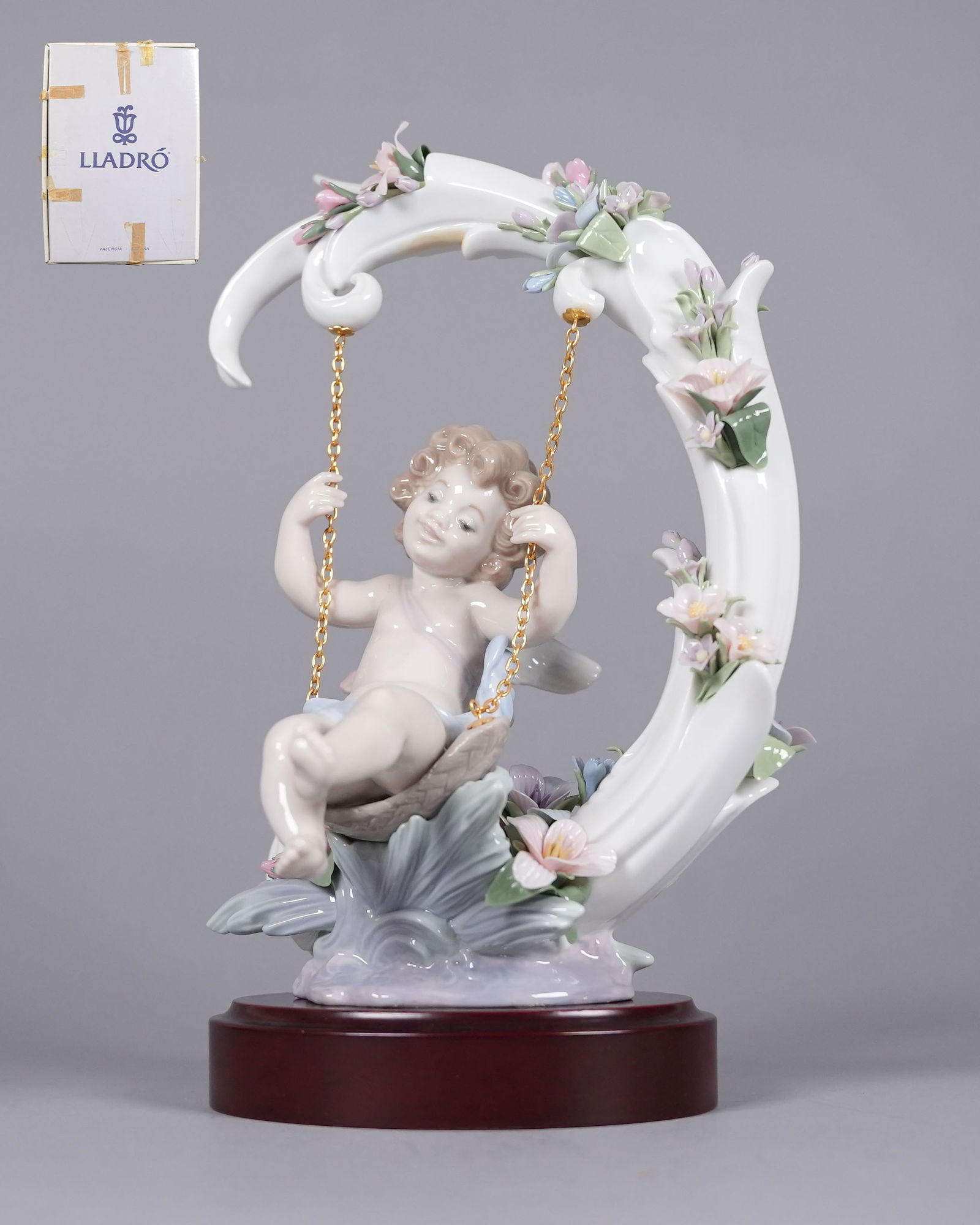 A rare Lladro heavenly swing figurine with box (1 of 10)