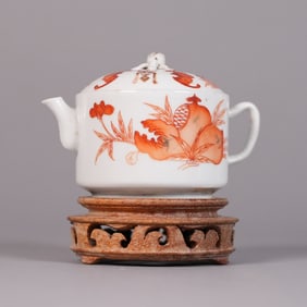 Chinese qing dynasty teapot