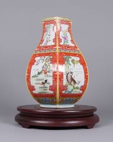 Chinese fine unusual vase