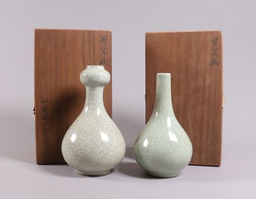 Lots Chinese crackled vase