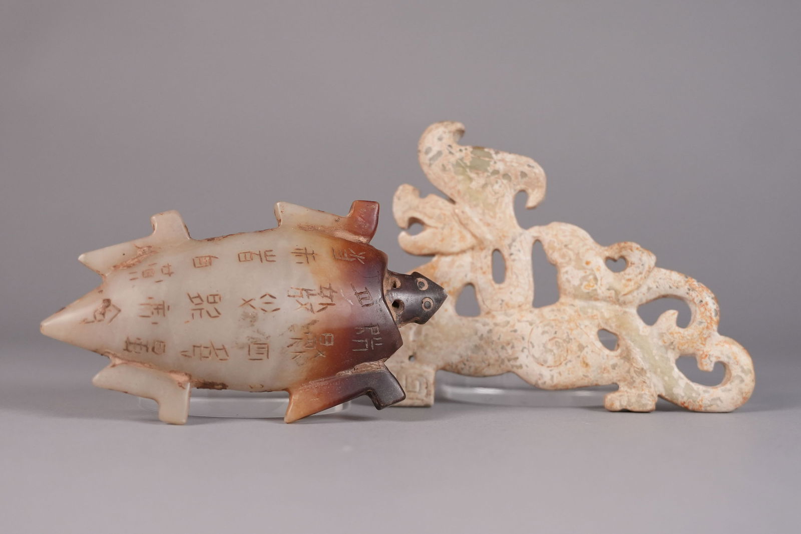 Lots Chinese fine jade: Lots Chinese fine jade. From an estate.