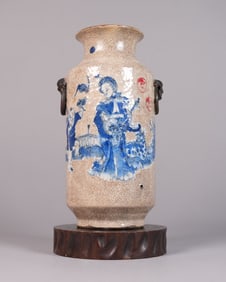 Chinese antique crackled vase