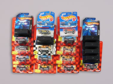Lots vintage car toys