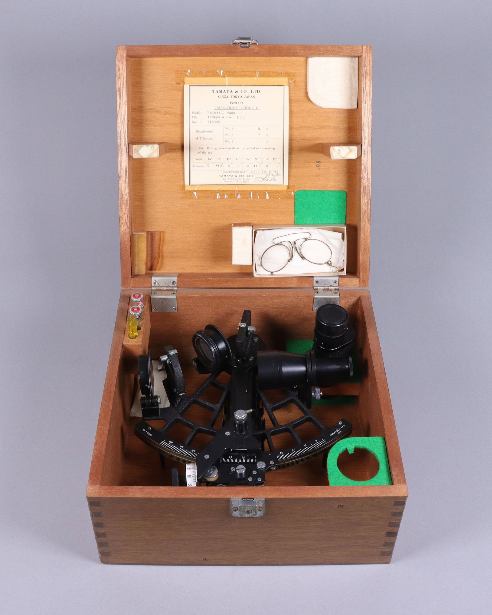 A vintage Navy item: A vintage Navy item.