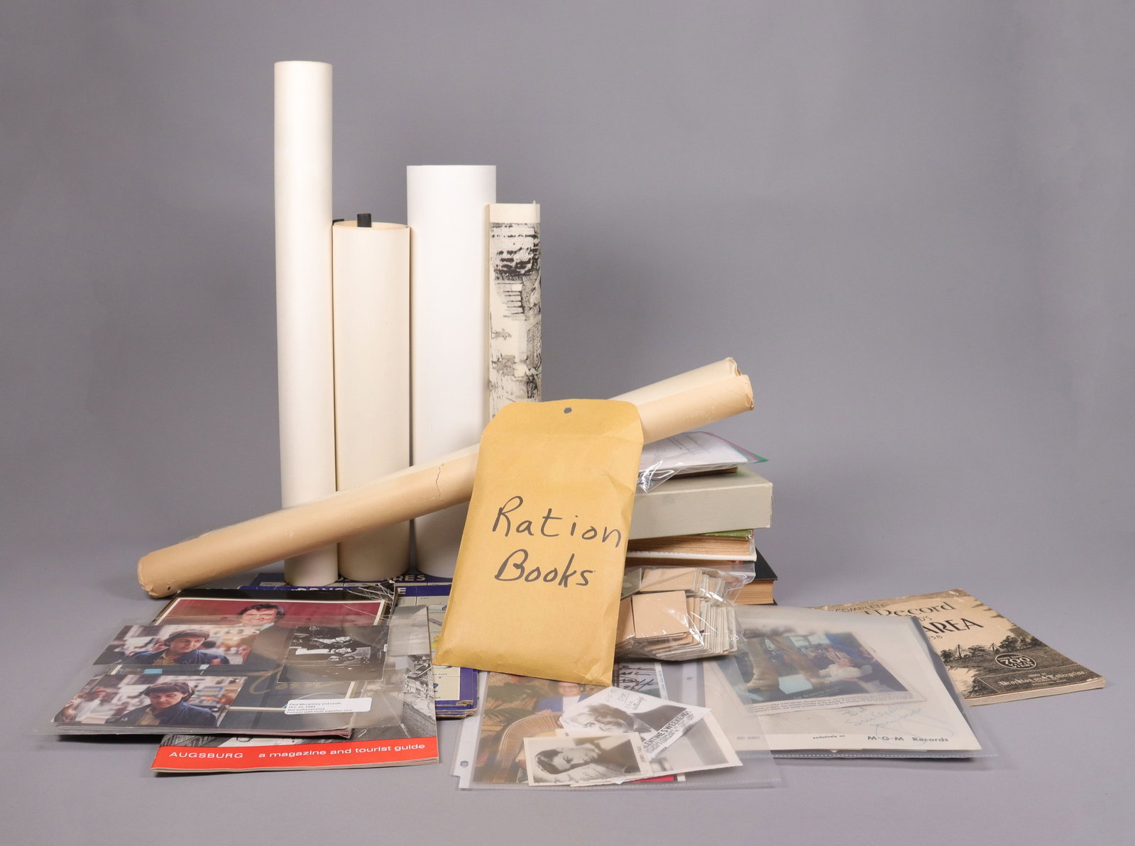 Lots vintage items: Lots vintage items, condition selling it as is. Some are signed.