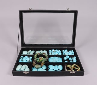 Lots Chinese stones in box