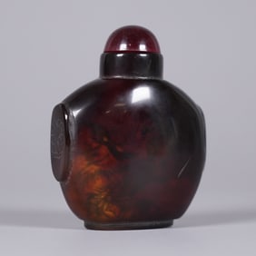 Chinese possibly amber snuff bottle