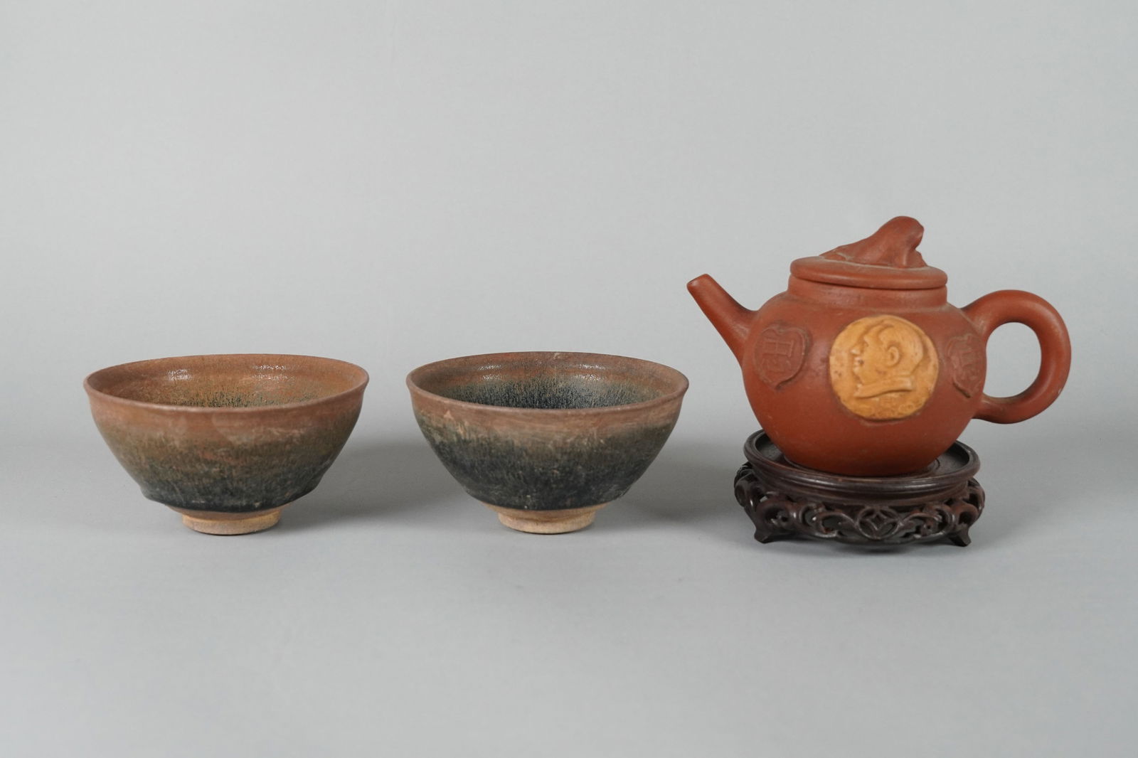 Lots Chinese tea items: Lots Chinese tea items. Largest H: 4.8" x w: 7."