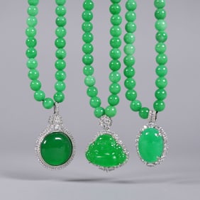 Lots Chinese apple green necklaces