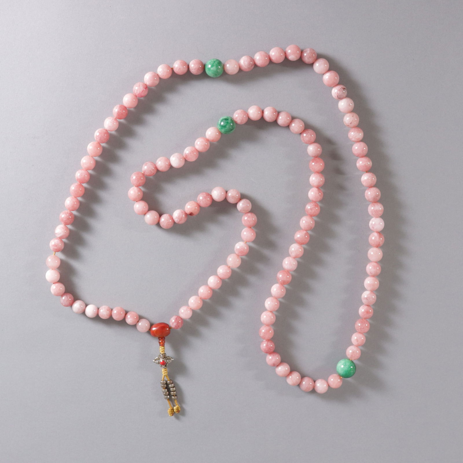 Chinese long beaded necklace: Chinese long beaded necklace.