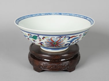 Chinese large fancy bowl