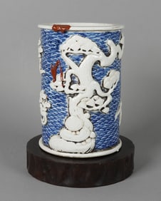 Chinese carved brush pot