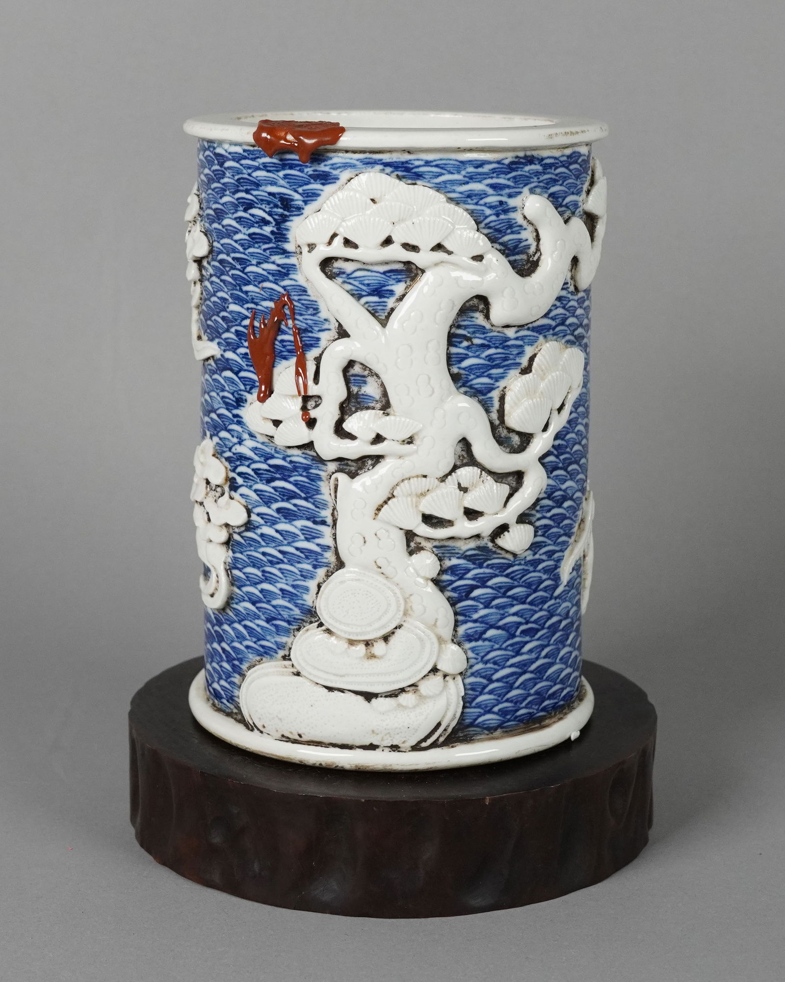 Chinese carved brush pot: Chinese carved brush pot. H: 6" x W: 4."