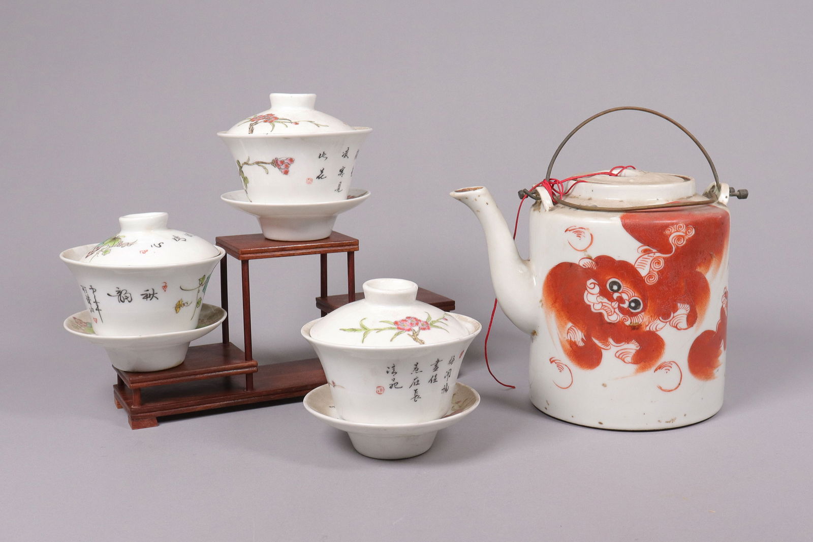 Lots Chinese antique porcelains: Lots Chinese antique porcelains, largest H: 6.1" x w: 7.25."