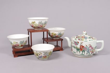 Lots Chinese tea items