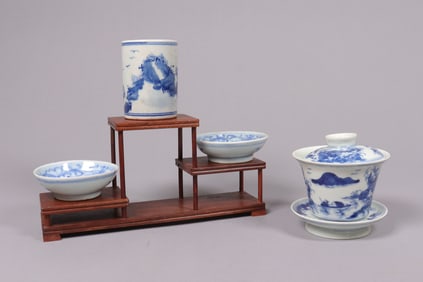 Lots Chinese b/w porcelains