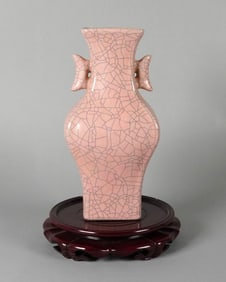 Chinese crackled vase
