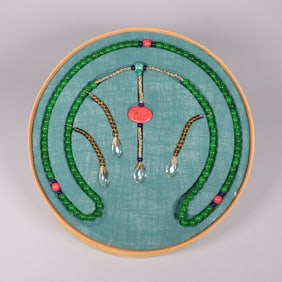 Chinese fine beaded necklace