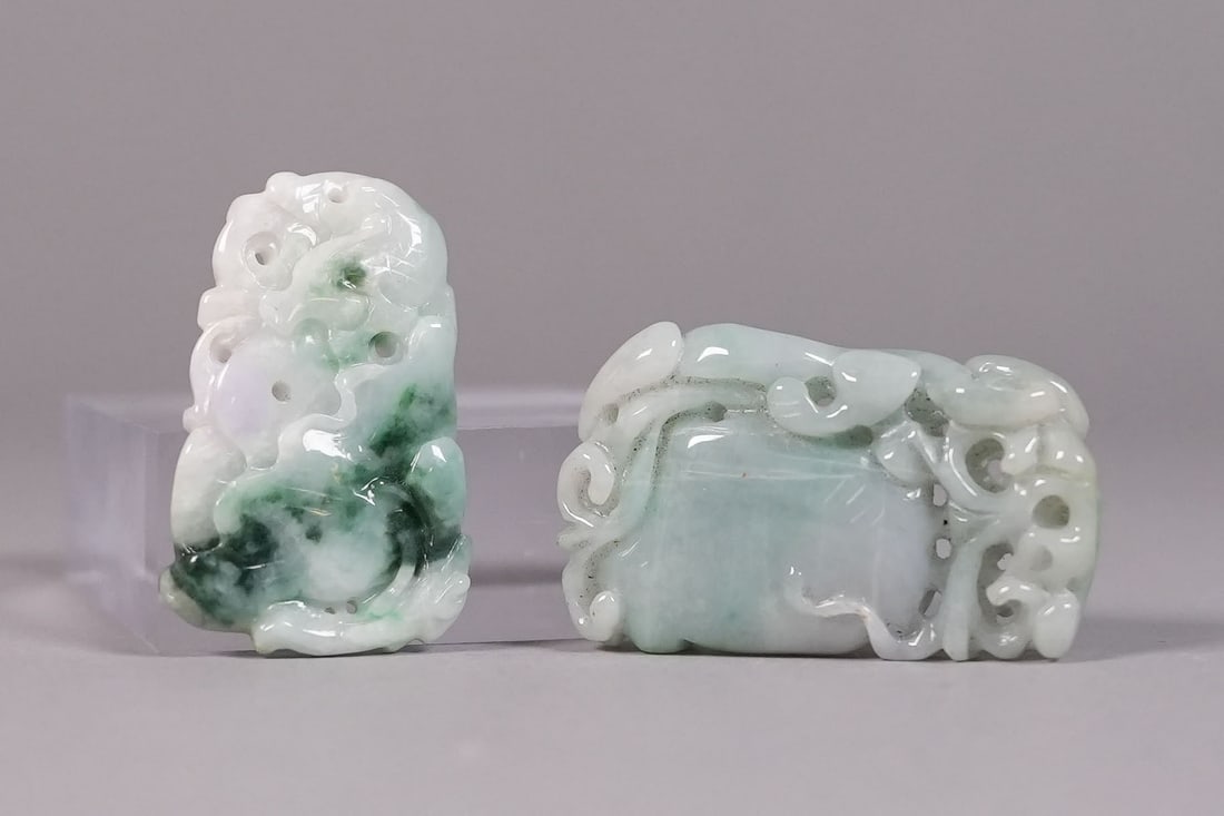 Lots Chinese jadeite carvings: Lots Chinese jadeite carvings.