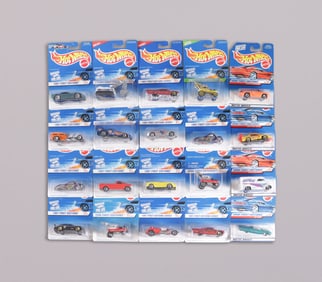 Lots Hot Wheels in box
