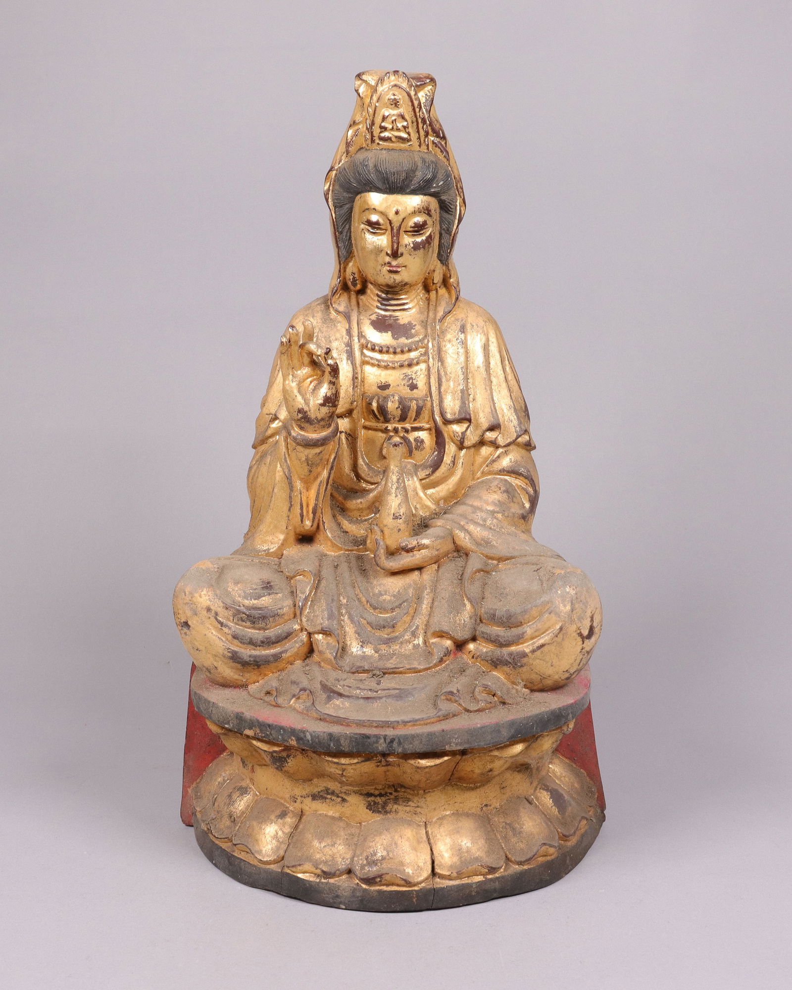 Chinese buddha statue: Chinese fine buddha statue, condition selling it as is. All sales are final. H: 15.5" x W: 9."