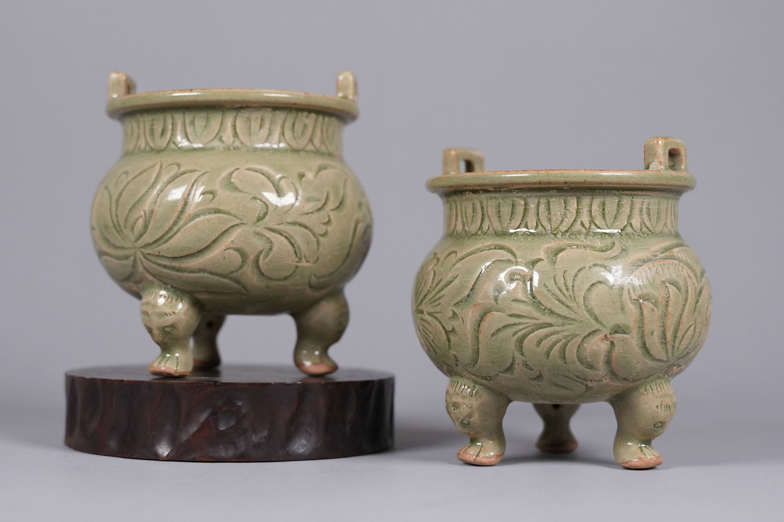 Lots Chinese celadon censer: Lots Chinese fine celadon censer. H: 4.7" x W: 4.5."