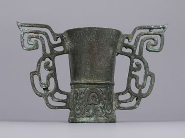 Chinese fine bronze vessel