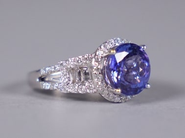 18 kt w/g tanzanite diamond ring 6.75 size