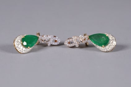 Pair 18 kt y/g emerald diamond earrings