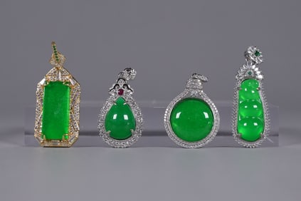 Lots Chinese fine pendants