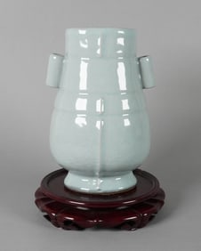 Chinese handled crackled vase