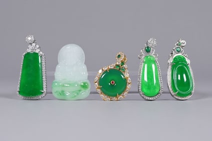Lots Chinese fine pendants