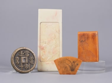 Lots Chinese carvings