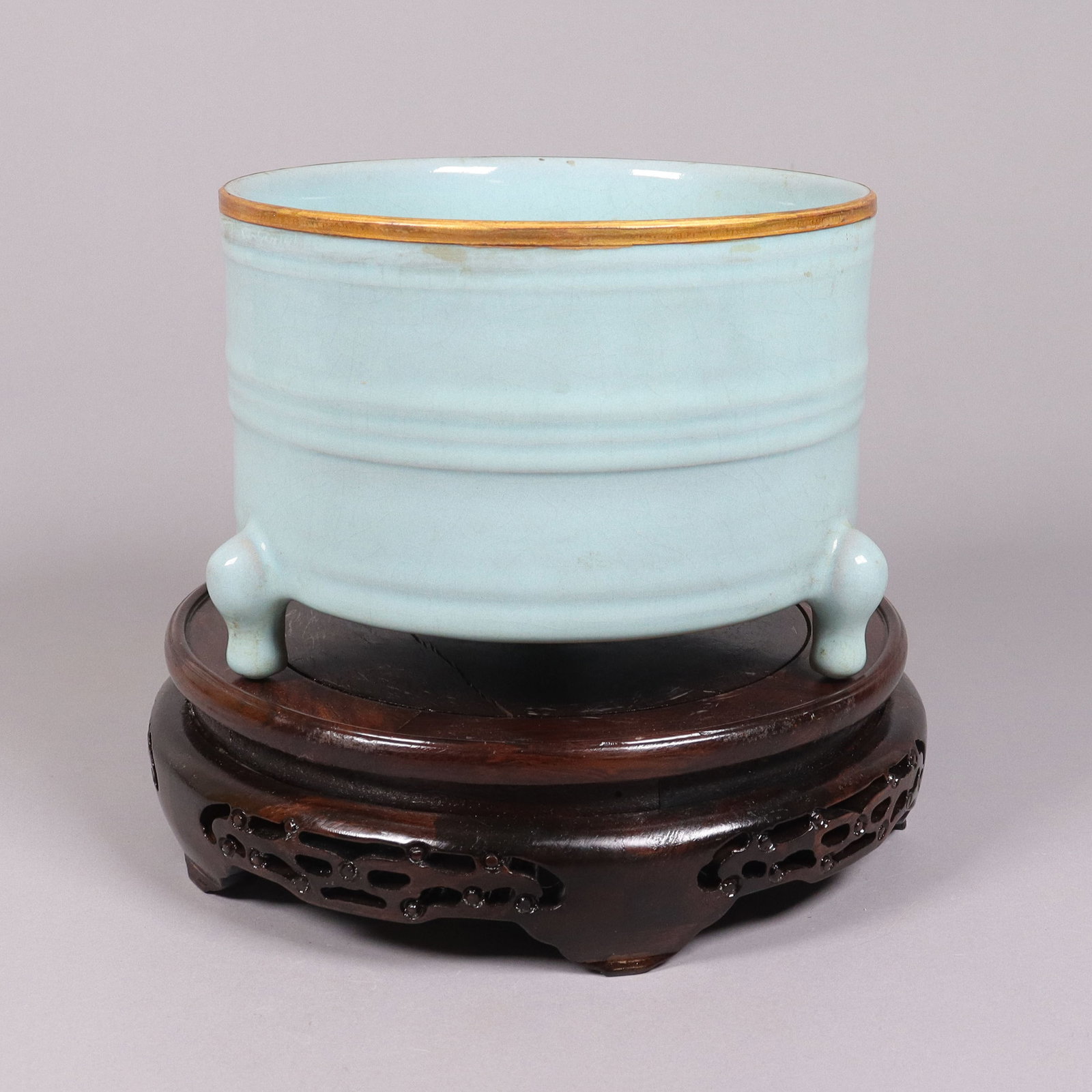 Chinese fine celadon censer: Chinese fine celadon censer. Gilted on top. H: 5" x W: 7."